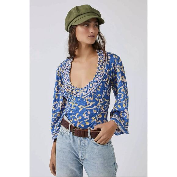 Free People Retro 70s Bohemian On The Block Top in Blue Large V Neck Bell Sleeve - Picture 5 of 16